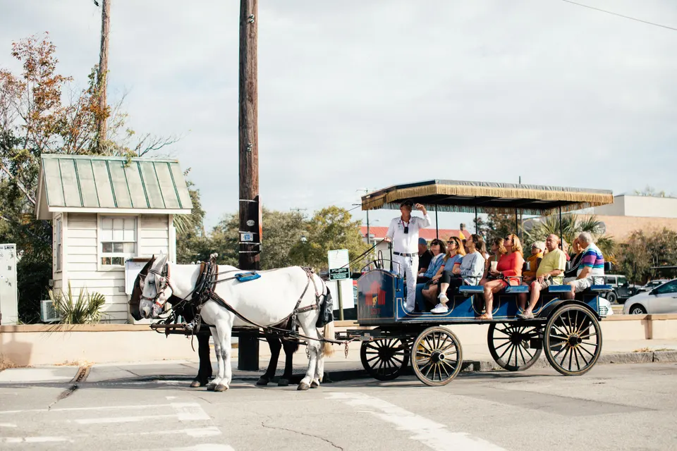 Riverside — towing service